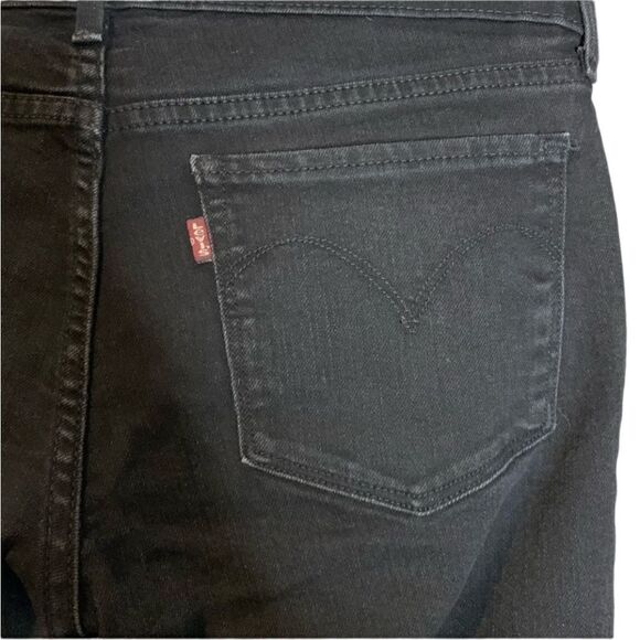 3 for $30! Levi’s slight curve black skinny jeans - Picture 11 of 12
